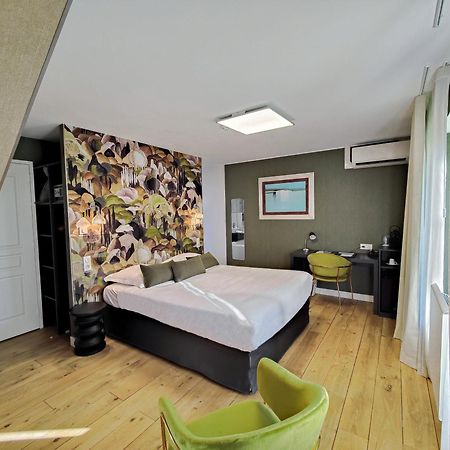 סן-לורן-סור-סבר Hotel Chateau De La Barbiniere מראה חיצוני תמונה
