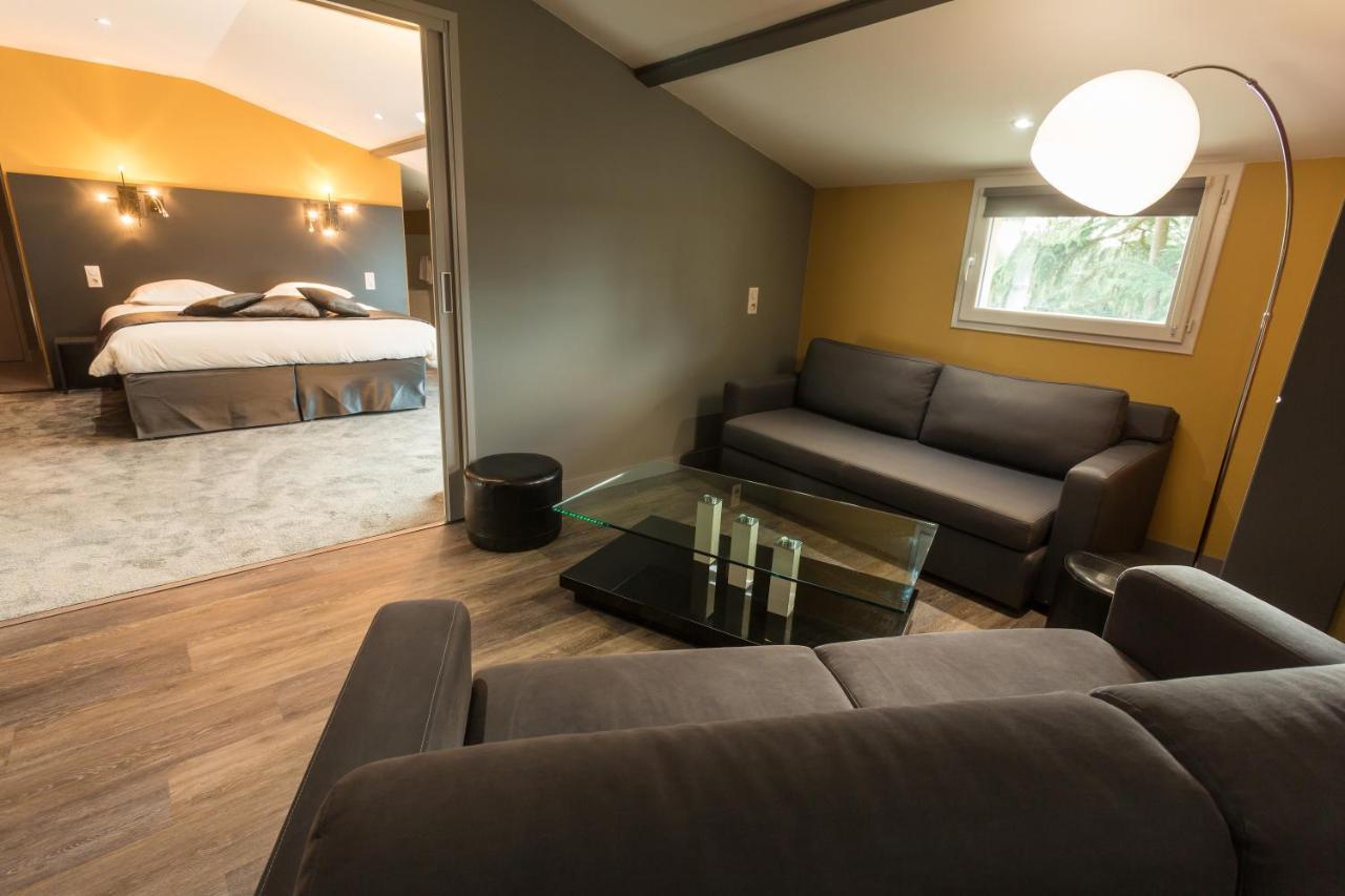 סן-לורן-סור-סבר Hotel Chateau De La Barbiniere מראה חיצוני תמונה