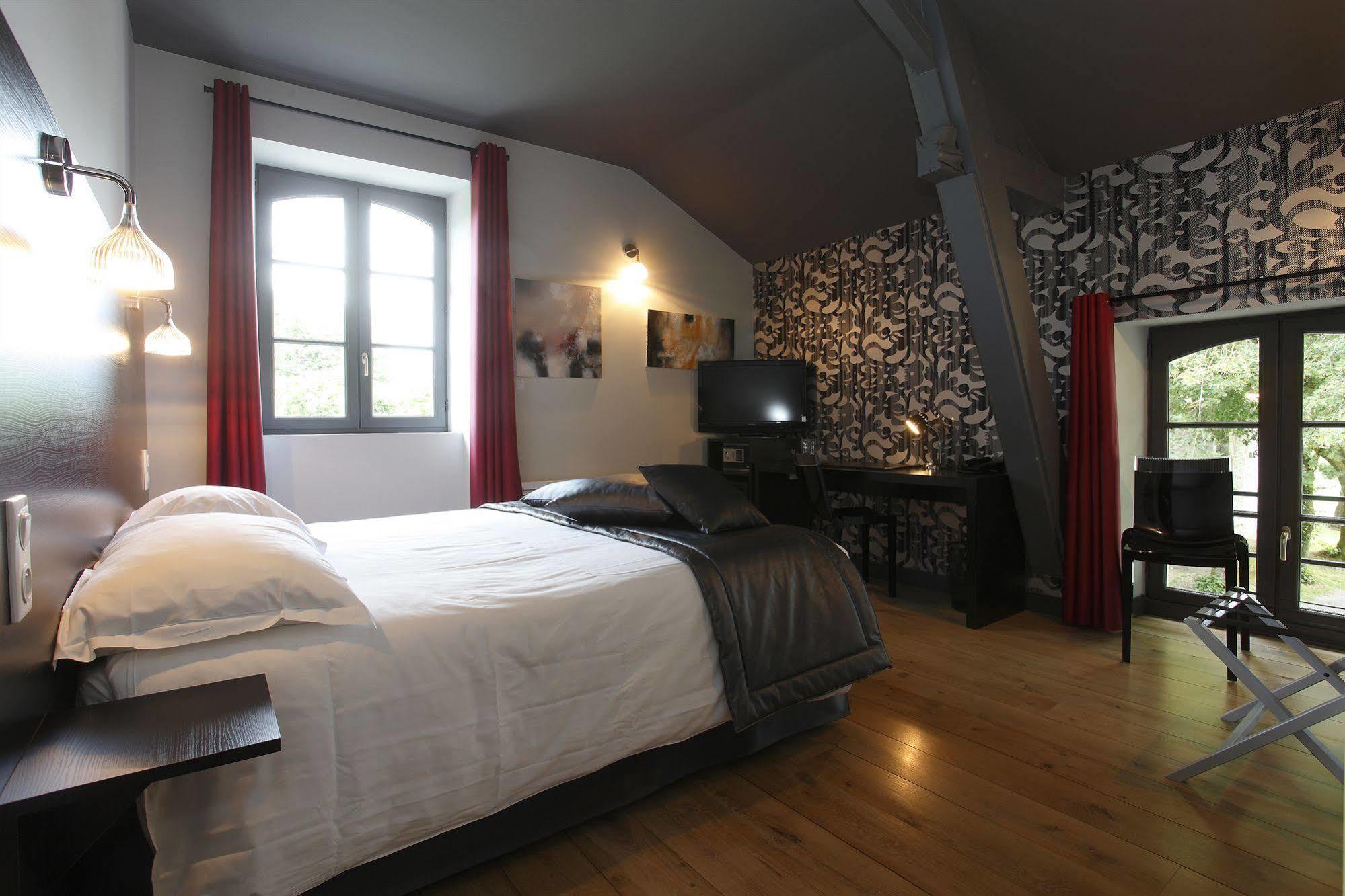 סן-לורן-סור-סבר Hotel Chateau De La Barbiniere מראה חיצוני תמונה